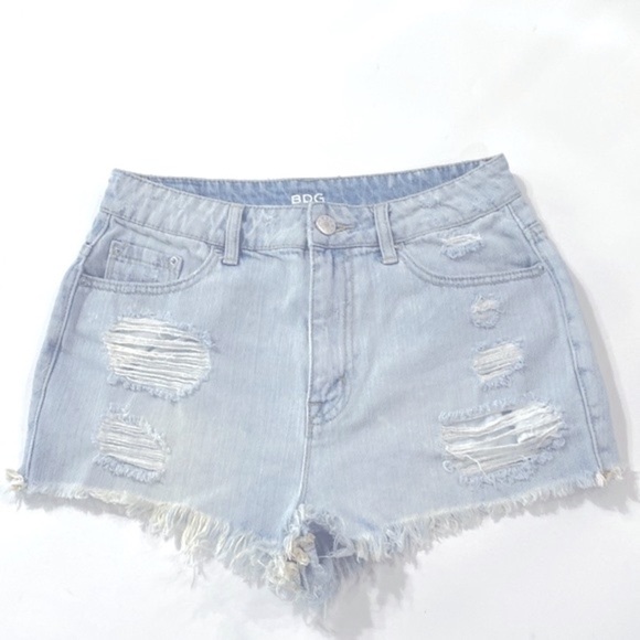 BDG Super High Rise Cheeky Urban Outfitters Light Wash Denim Shorts Size 29 - Picture 2 of 11